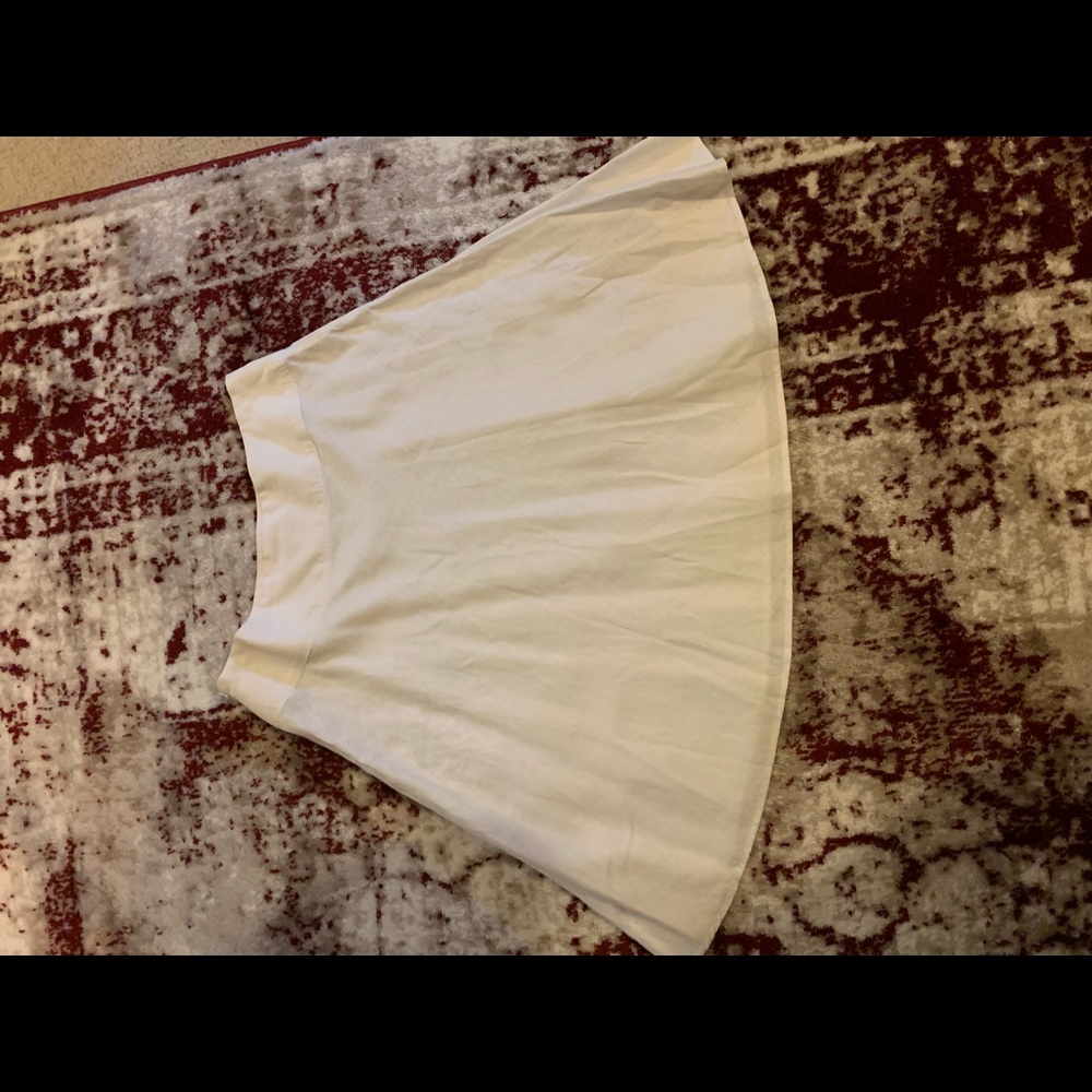 White line skirt